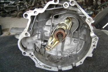 Audi A4 1.8 20V '96-98' 125 LE váltó!Manuális,benzines...